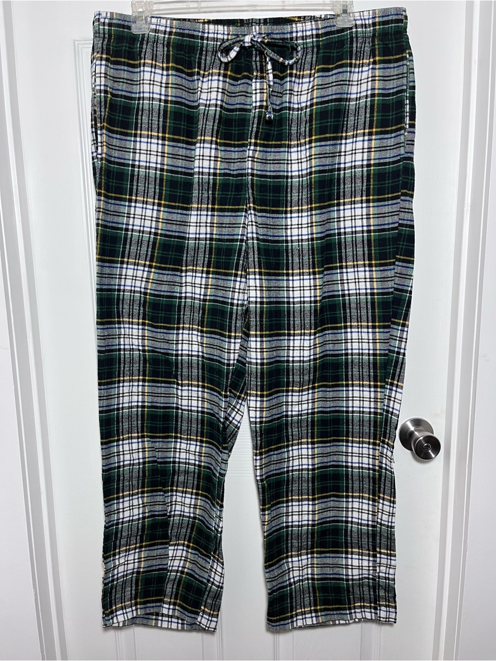 Sonoma Black, Green & White Plaid Mens Lounge Pants